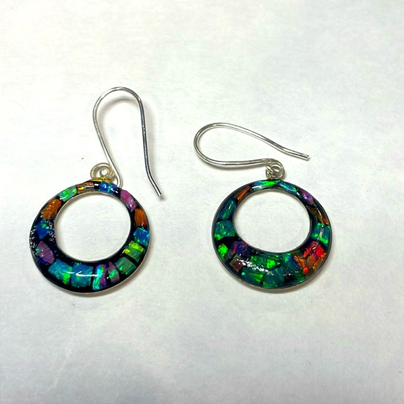 Silver earring with natural opals! - Picture 1 of 3